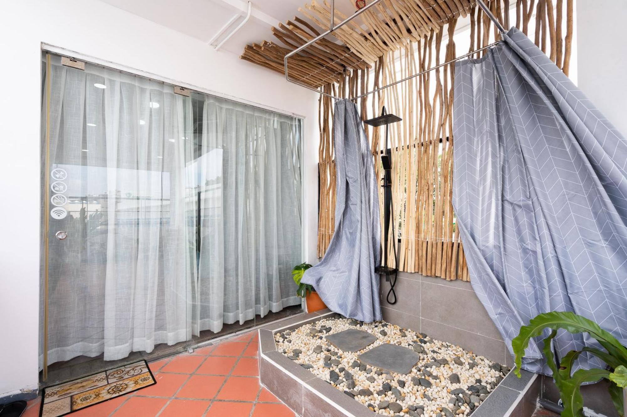 Luong Huu Khanh Homestay - Centre District 1 Thành Pho Ho Chí Minh Esterno foto